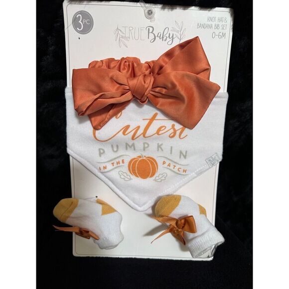 True Baby HEADBAND BANDANA BIB & SOCK SET Size 0-6M Brand New pumpkin 3 pc set - Picture 4 of 6